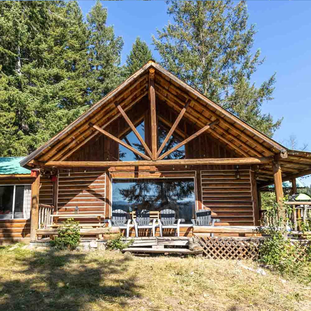 Cozy Canadian Cabin at AP Ranch